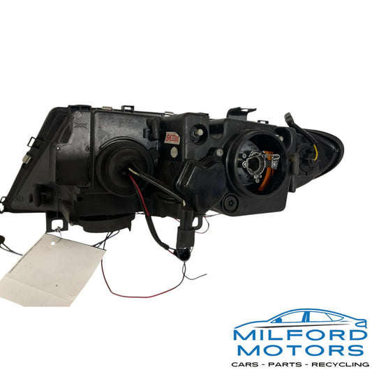 Passenger Side Headlamp Assembly Fits for 2002-2005 BMW 3 Series 3.0L