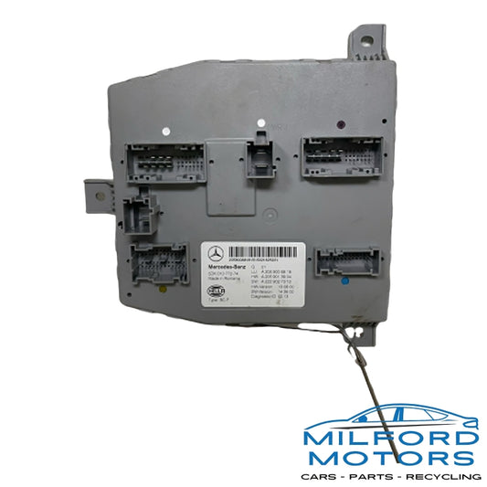 Used Engine Cabin Fuse Box Fits 2015 Mercedes-Benz C300 4MATIC Sedan 2.0L