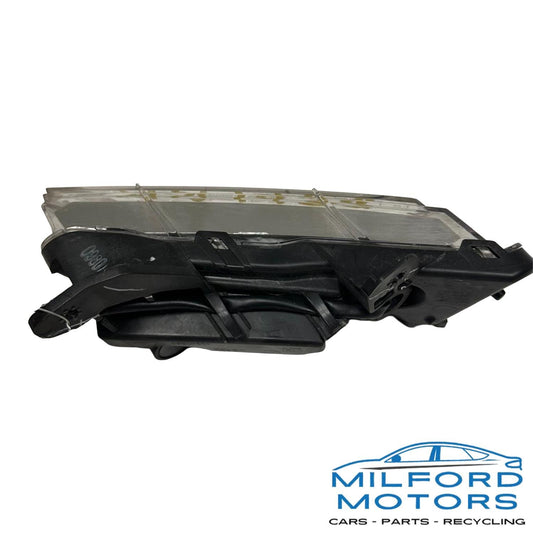 Driver Corner/Park Light Daytime Running Bumper Mounted Fits 15-16 Cruze Limited