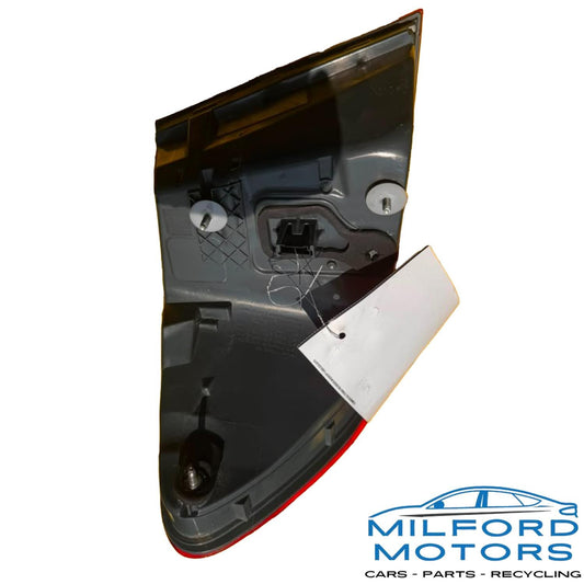 Right Side Tail Light Quarter Panel Mounted Fits 11-2013 BMW 528i 535i 550i 3.0L