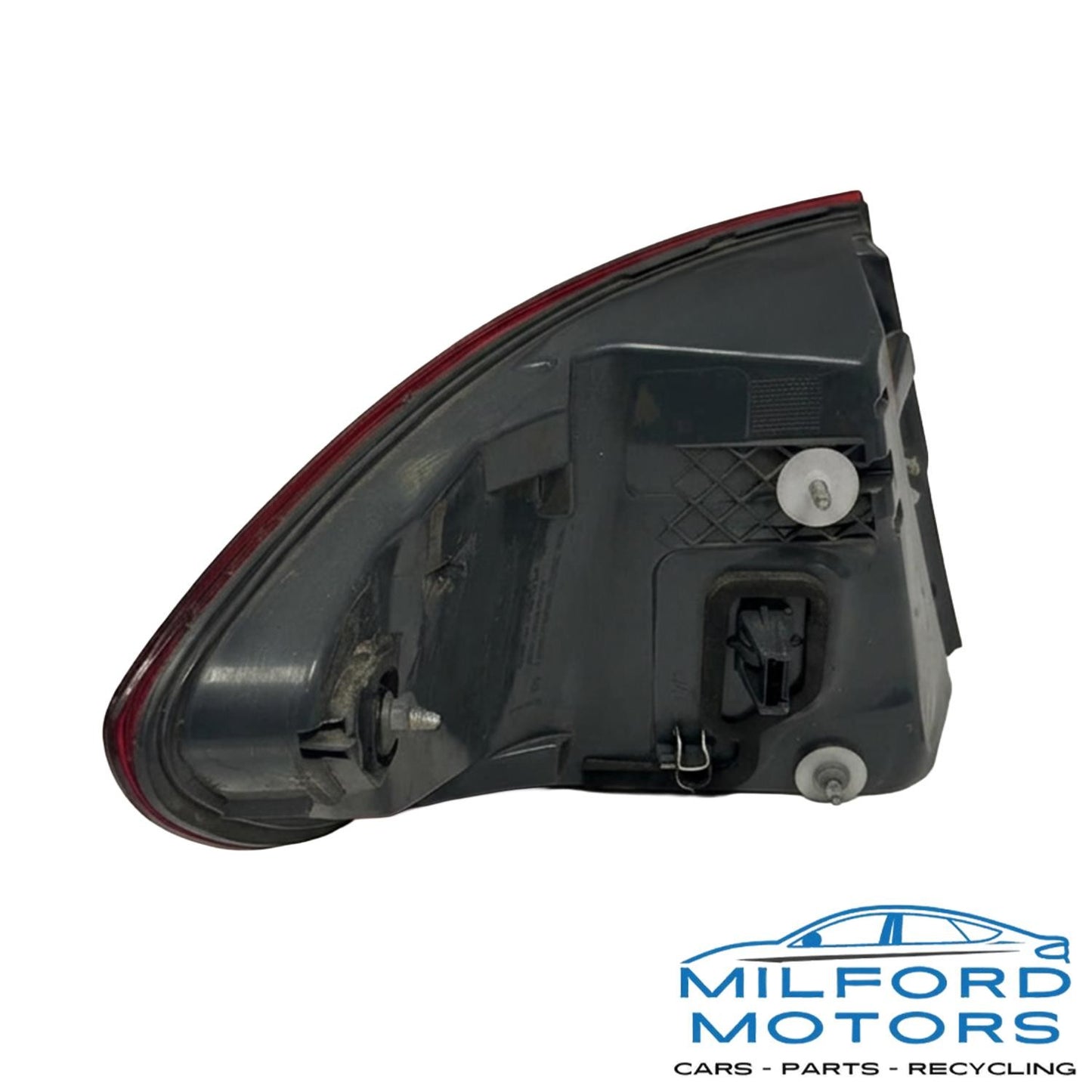 Passenger Tail Light Quarter Panel Mounted Fits 11-2013 BMW 528i 535i 550i 2.0L