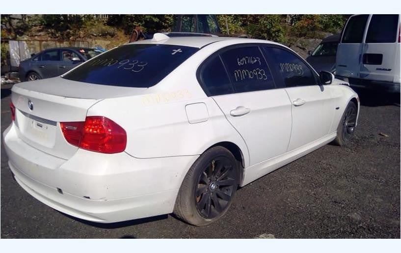 Passenger Right Side Front Door Fits 06-11 BMW 323i 325i 328i 330i 335i M3 3.0L