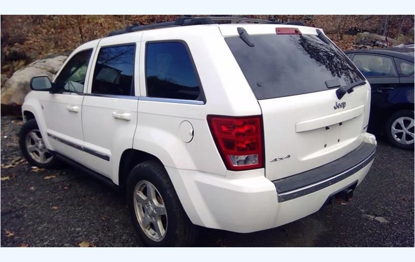 Driver Side Front Door w/ Laminated Glass Fits 2005-2007 Jeep Grand Cherokee V8