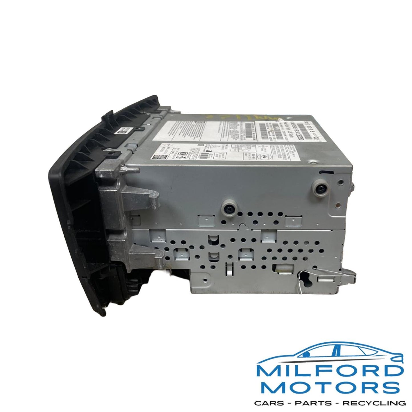 Audio Equipment Radio 166 Type Suv VIN D Fits 2017-2019 Mercedes-Benz GLE350 V6