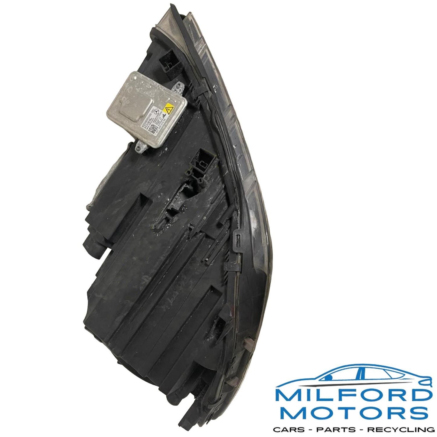 Driver Side Headlight Assembly Fits 2014 Mercedes-Benz CLA CLA 250 2.0L