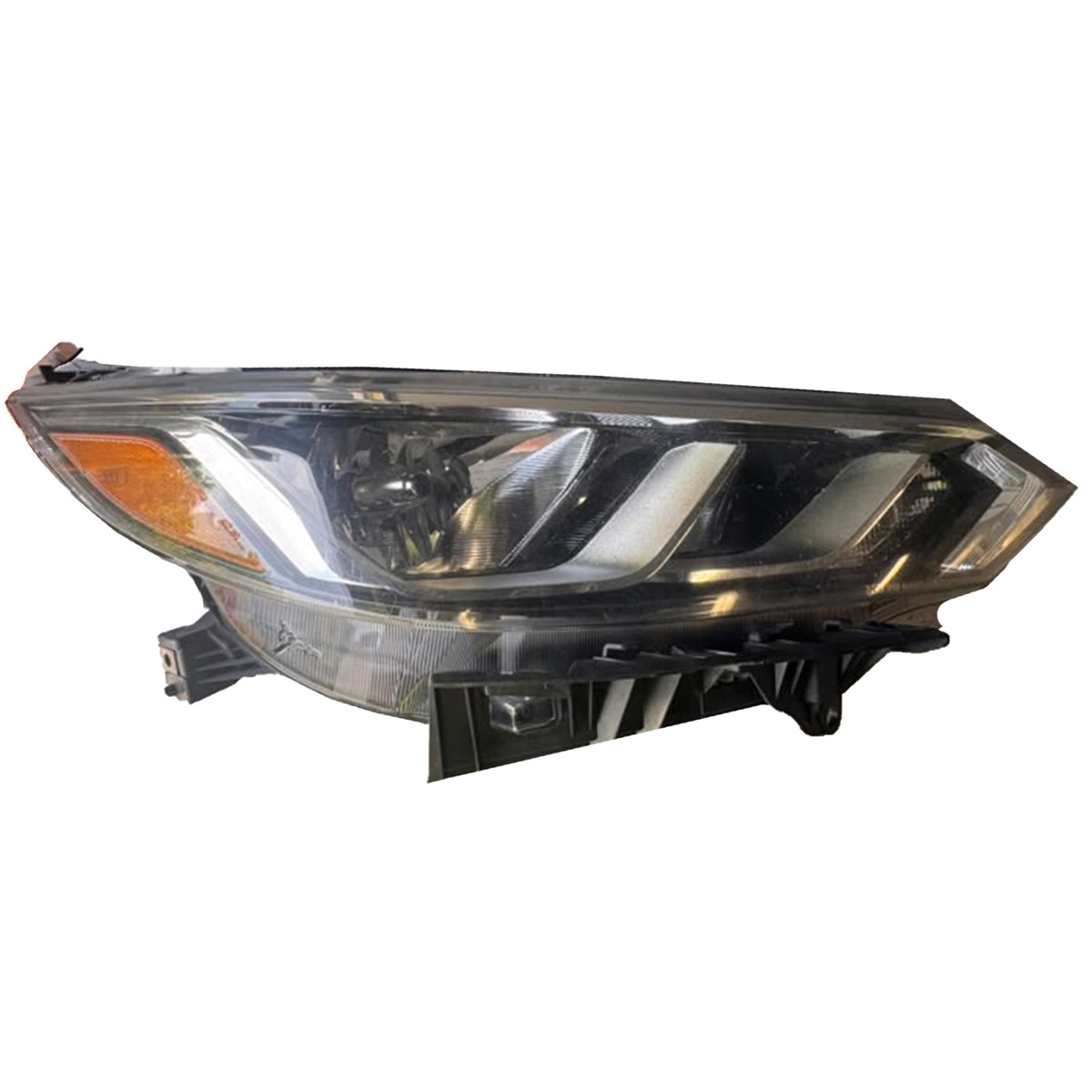 2020-2023 Nissan Sentra OEM Right Passenger Side Halogen Headlight 26010-6LB0A