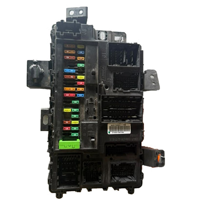 Used OEM Fuse Box Junction Power Distribution Block Module – 2021 Ford Transit 350 3.5L 46,252 Miles