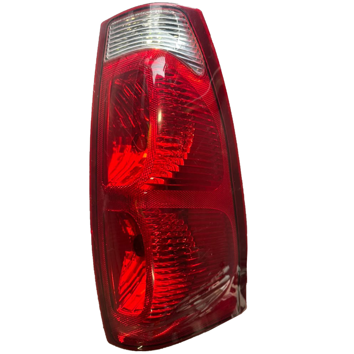 Left Driver Tail Light Assembly 2002–2006 Chevrolet Avalanche 1500 2500 V8
