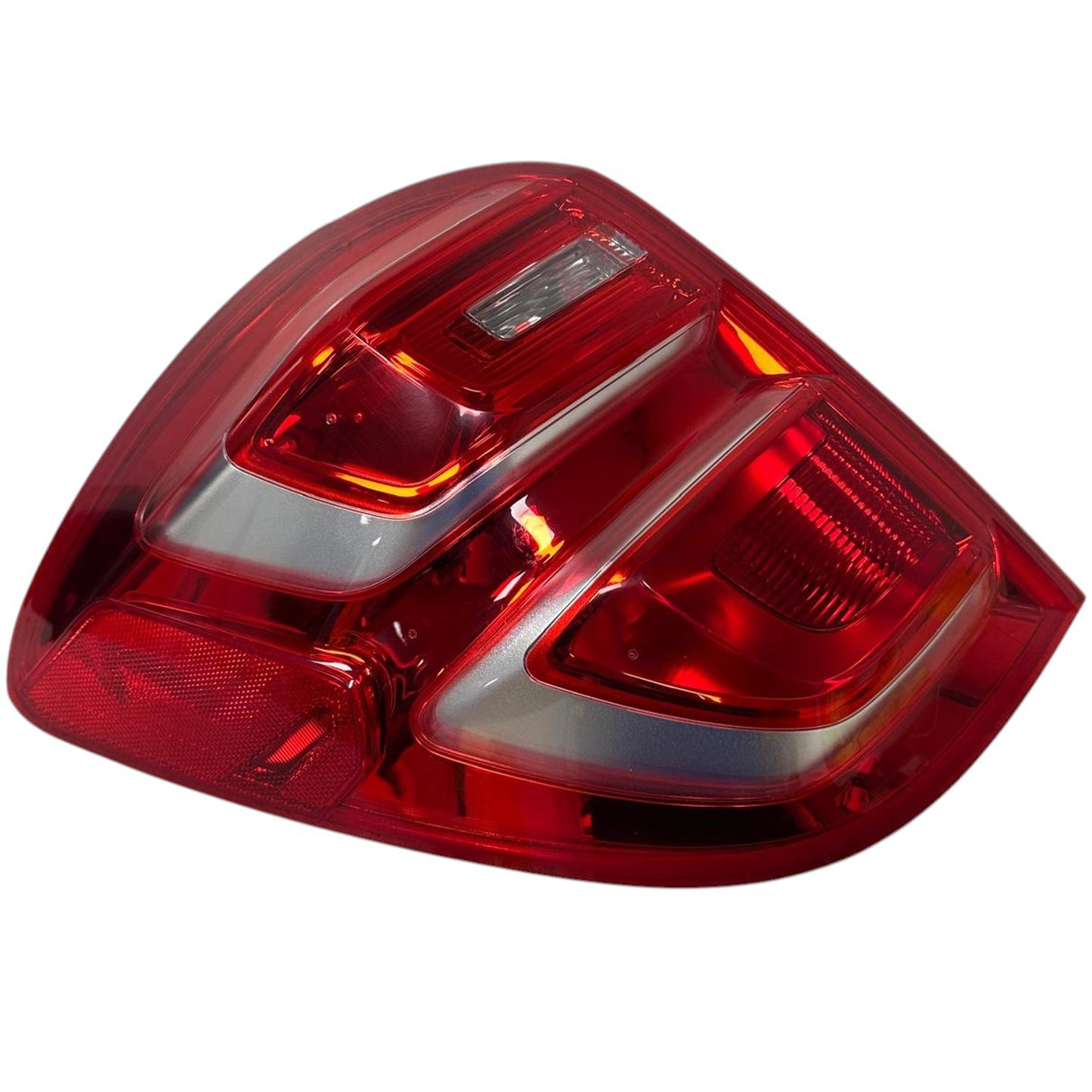OEM 2016-2017 Chevrolet Equinox Left Driver Side Tail Light Lamp Used