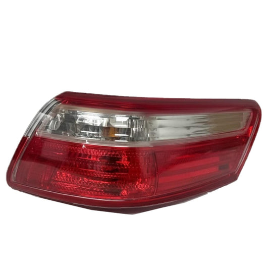 OEM Used Right Passenger Side Outer Tail Light – 122,602 Miles – 2007-2009 Toyota Camry