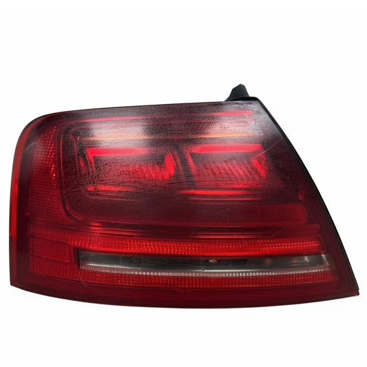 OEM 2011-2014 Audi A8 S8 Right Passenger Quarter Panel Tail Light Assembly 4H0945096A