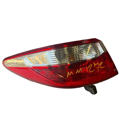 2015-2017 Toyota Camry OEM Left Driver Side Quarter Panel Tail Light Clear Lens
