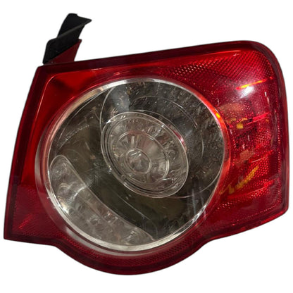 OEM 2006-2008 Volkswagen Passat Right Passenger Side Quarter Panel Tail Light Lamp Used