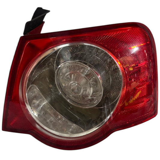 Used 2006-2008 Volkswagen Passat Right Passenger Side Quarter Panel Tail Light Lamp