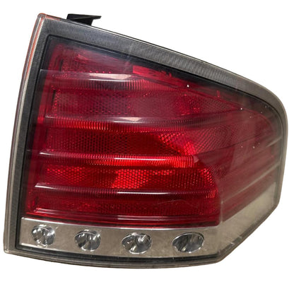 OEM 2007-2010 Lincoln MKX Right Passenger Side End Tail Light Lamp Used
