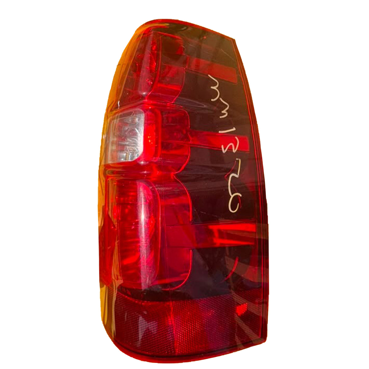 Used 2007–2013 Chevrolet Avalanche 1500 Right Tail Lamp — OEM GM 22739264 — 118,325 Miles