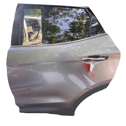 2013–2018 Hyundai Santa Fe Sport Rear Left Door Assembly – 63,561 Miles