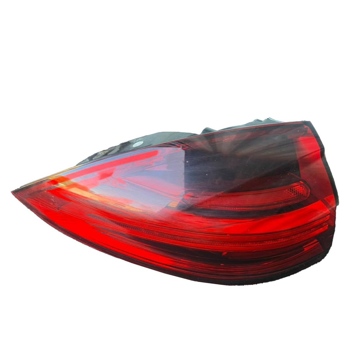 Used OEM Porsche Cayenne 2016–2018 Left Driver Side Quarter Panel Tail Light Dark Lens 95,925 miles