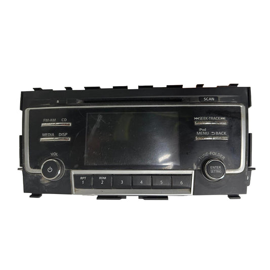 2017-2018 Nissan Altima OEM USED AM-FM-CD Radio Receiver 5" Display SR S 281859HT1A