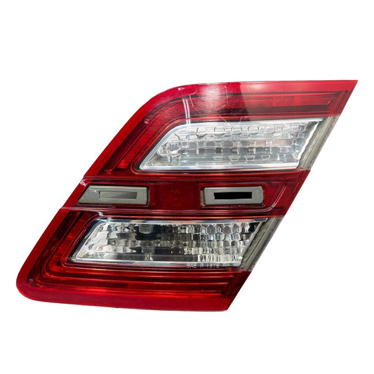 Used 2013-2019 Ford Taurus Police Interceptor Left Quarter Panel Tail Light OEM DG1Z-13405-H / DG1Z-13405-BB