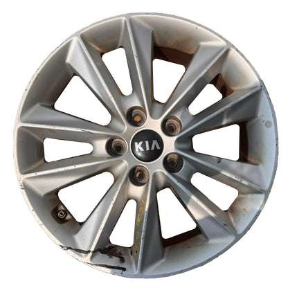Used 2019–2020 Kia Sorento 17x7 Alloy Wheel — 5 Lug — 4-1/2" — w/TPMS — OEM 52910C5510