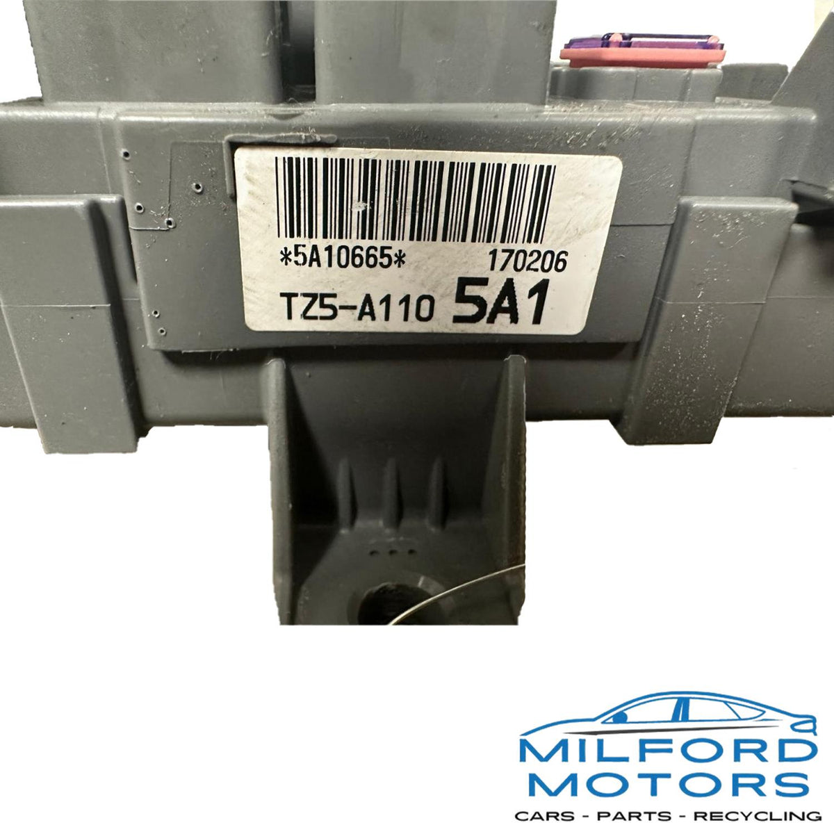 OEM 2017 Acura MDX Cabin Fuse Box | SH-AWD Tech w/RES | 74,325 Miles