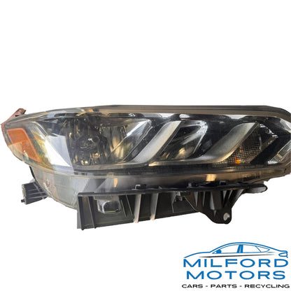 2020-2023 Nissan Sentra OEM Right Passenger Side Halogen Headlight 26010-6LB0A