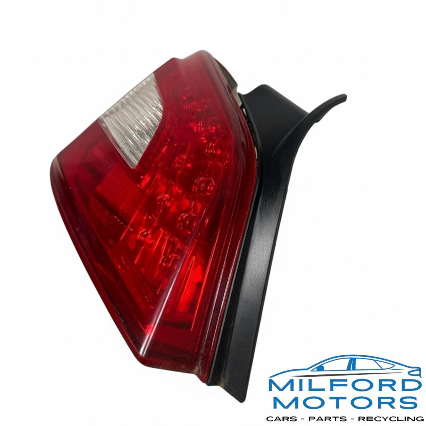 Used OEM Left Tail Light Quarter Panel Mounted 2009–2011 Nissan Maxima 265559N00B