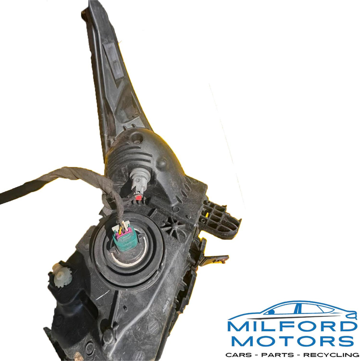 Used 2012–2016 Chevrolet Cruze Right Headlight Assembly — Halogen — OEM GM 95291964