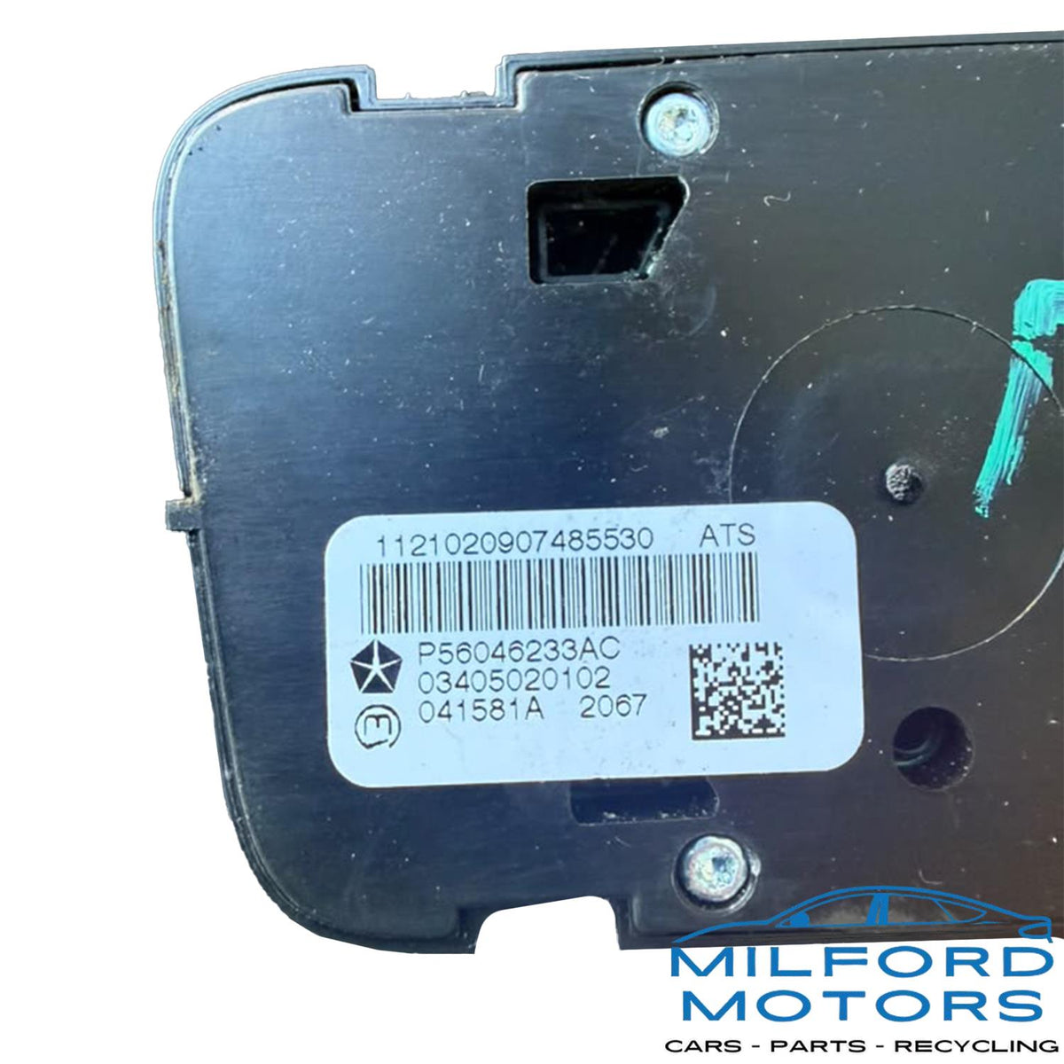 OEM Transfer Case Switch – Center Console – 2013 Jeep Grand Cherokee 5.7L 125,846 Miles