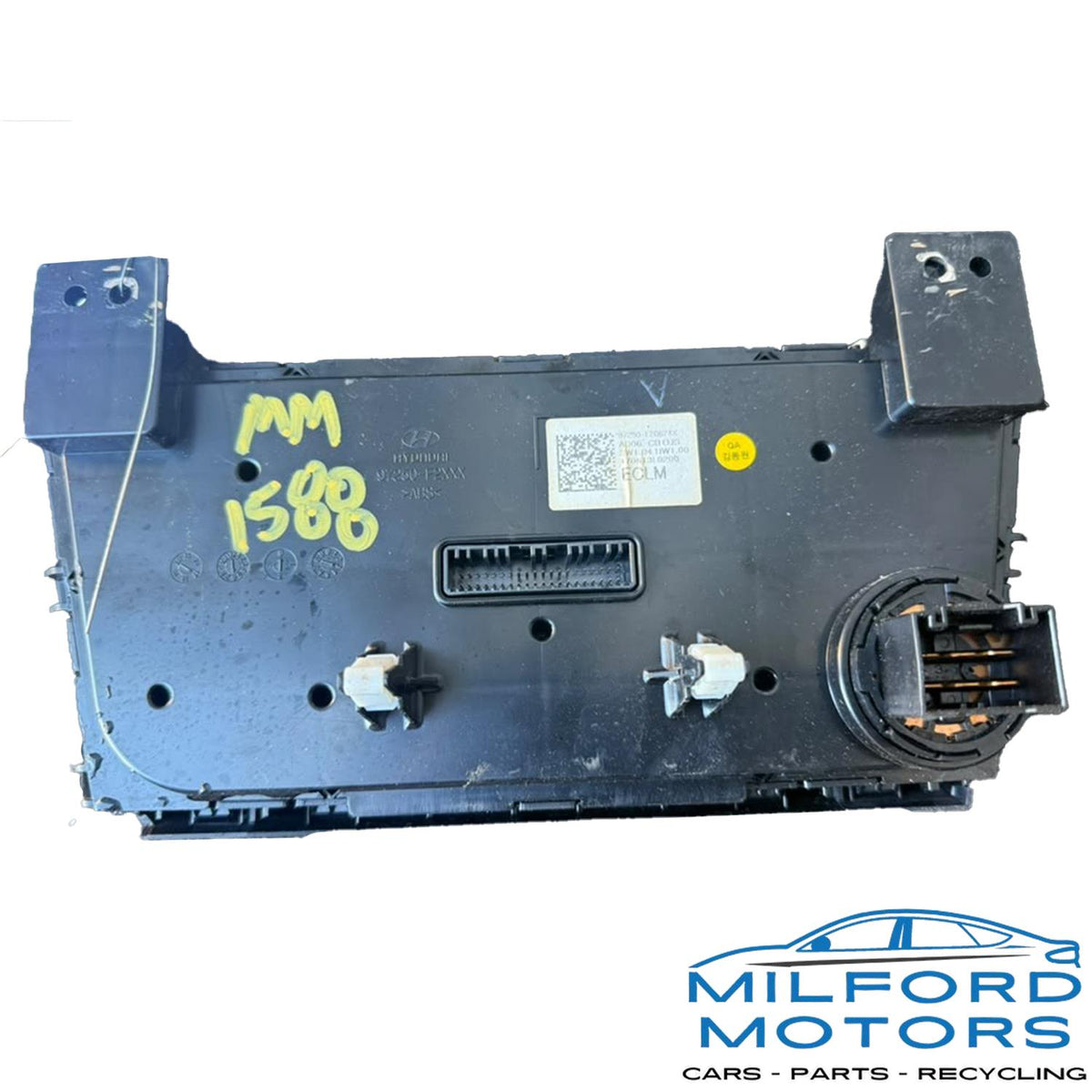 Used OEM Manual Temperature Control Switch – 2017–2018 Hyundai Elantra Sedan with A/C