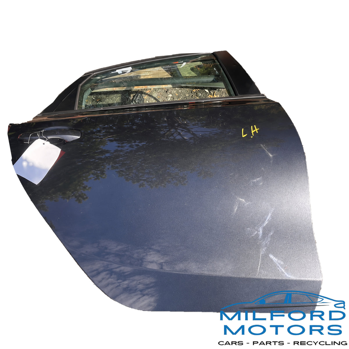 Used 2019-2024 Kia Forte Sedan OEM Passenger Rear Right Door Assembly Gray Solar Glass 41,326 Miles