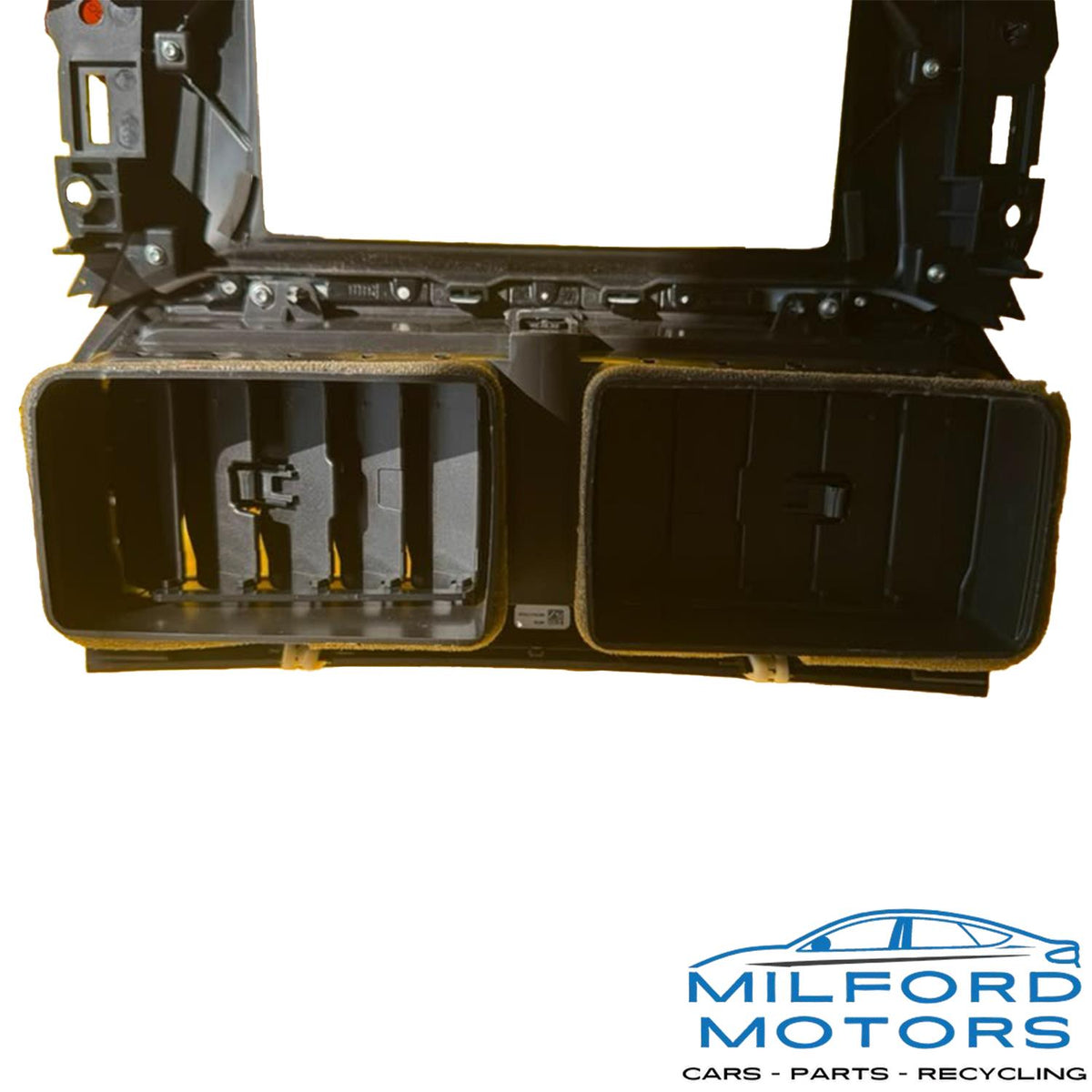 Used 2016 Ford Explorer OEM Radio Audio Switch Control Panel GB5Z-18842-HA / GB5Z-18842-HF