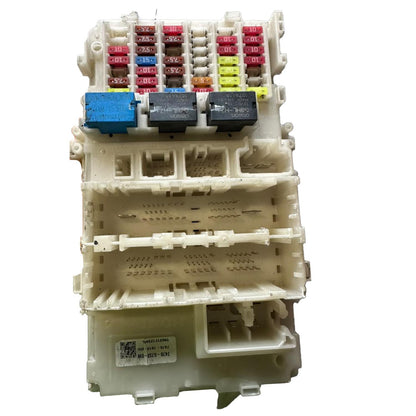 OEM Cabin Fuse Box – 2019 Honda HR-V LX SUV 1.8L – 107,149 Miles