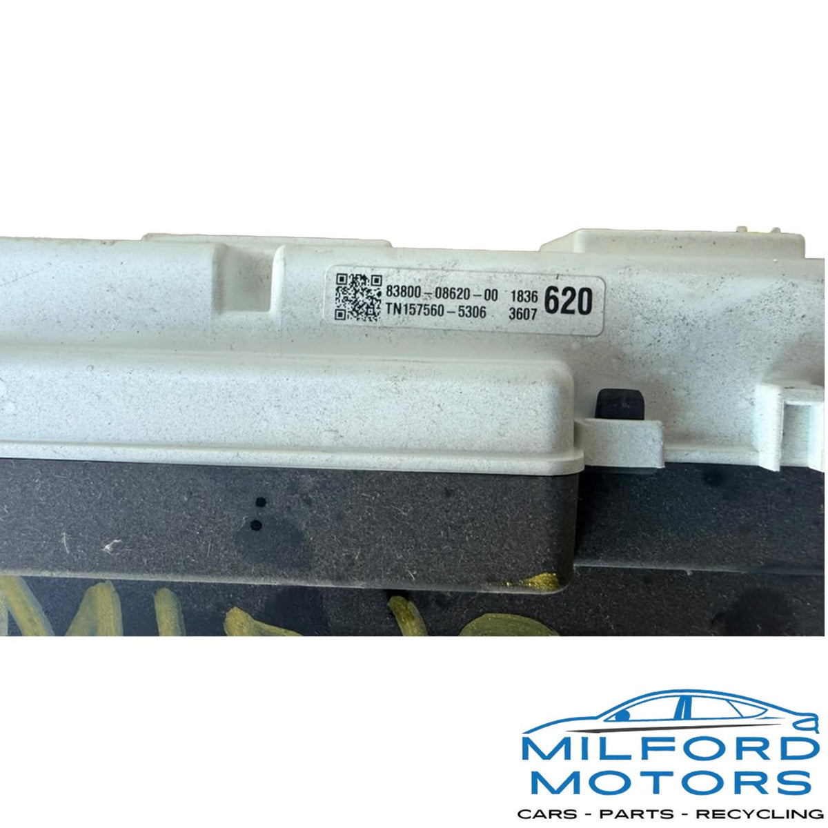 Used OEM 2015–2016 Toyota Sienna L LE Instrument Speedometer Cluster MPH 104K Miles