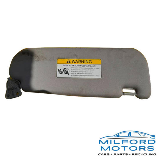 2011–2015 Kia Optima Left Sun Visor – Illuminated, With Mirror 85,748 Miles