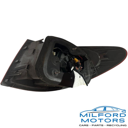 2007-2010 Hyundai Elantra Sedan Left Driver Side Quarter Panel Tail Light OEM 92401-2H050 Used