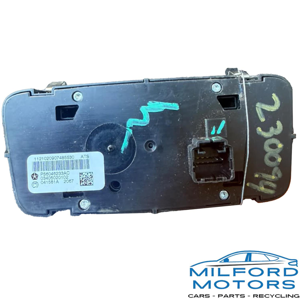 OEM Transfer Case Switch – Center Console – 2013 Jeep Grand Cherokee 5.7L 125,846 Miles