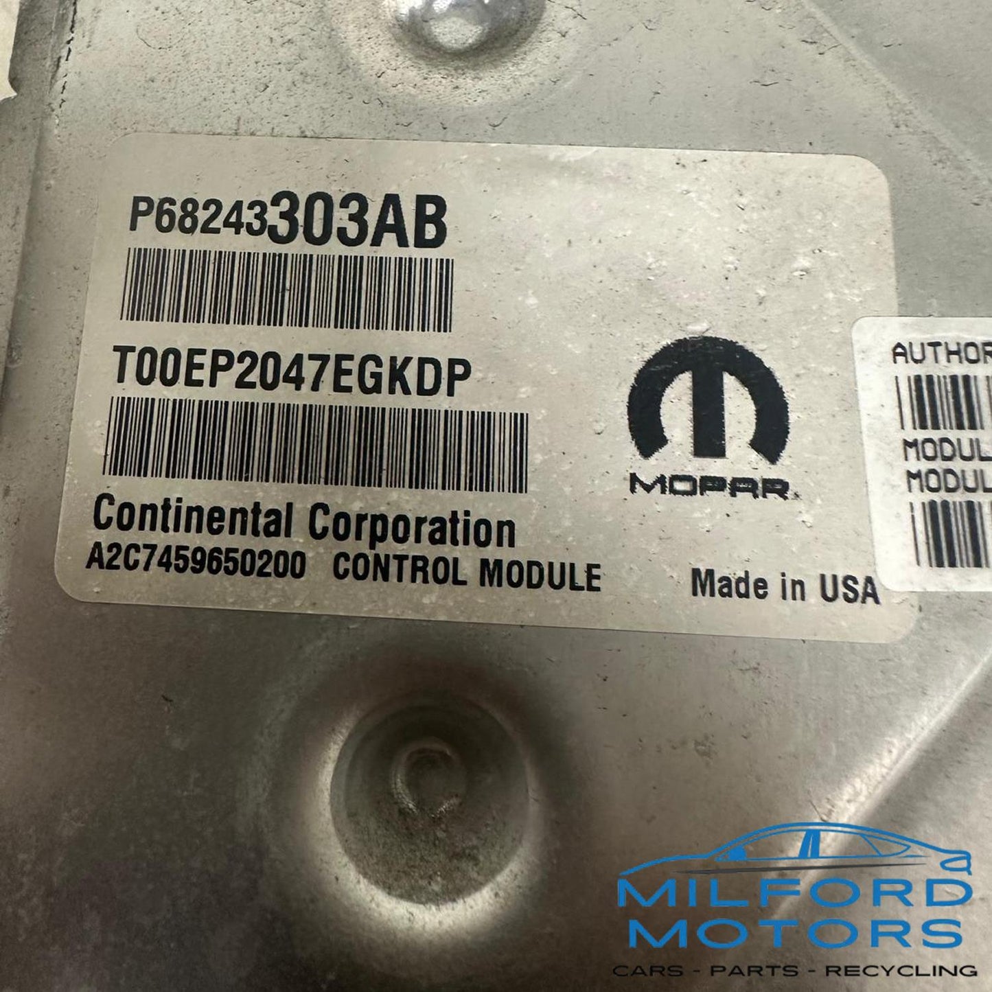 OEM 2016-2018 Dodge Ram 1500 Powertrain Control Module (PCM / ECM) – 5.7L V8 – P/N 68243303AB – 82,000 Miles