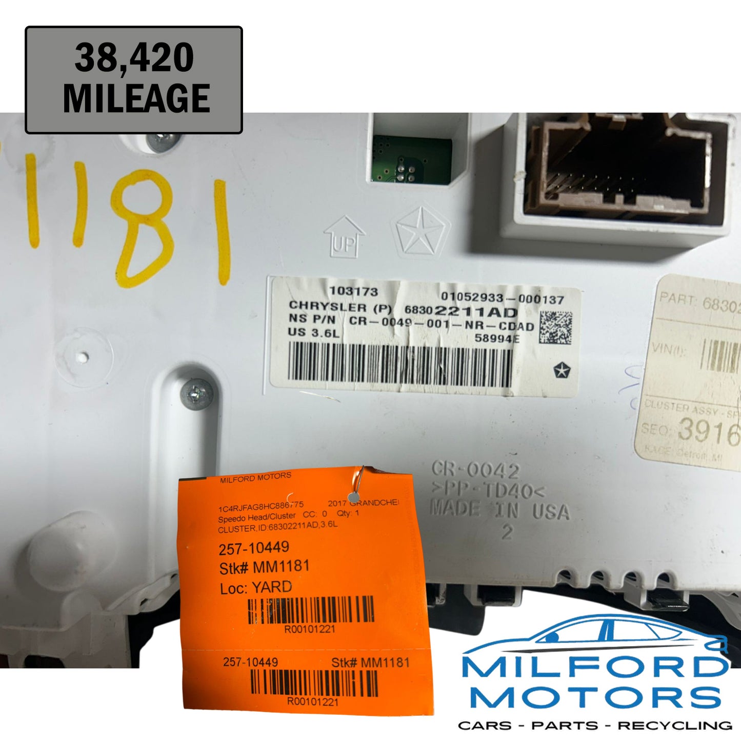 OEM 2017 Jeep Grand Cherokee Instrument Cluster Speedometer 7" Display MPH 68302211AE - 38,420 Miles