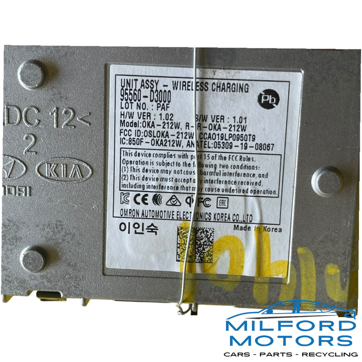 2020 Hyundai Tucson USED Wireless Phone Charging Module 95560D3000 OEM