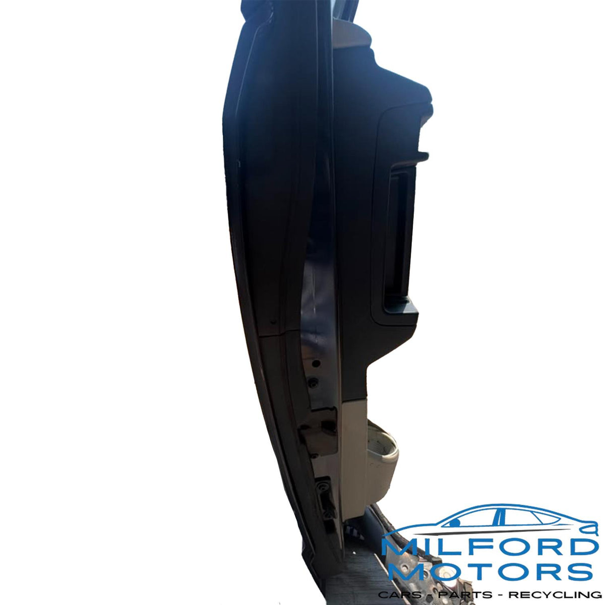 Front Right Sliding Door Assembly – 2008-2020 Chrysler Town & Country / Dodge Grand Caravan 145K Miles