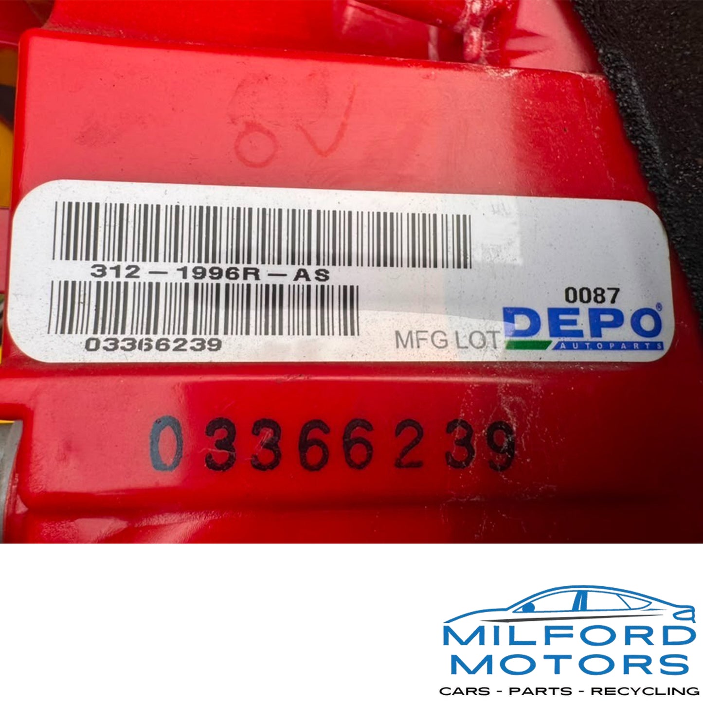 Used OEM Right Tail Lamp / Tail Light – 2009–2012 Toyota RAV4