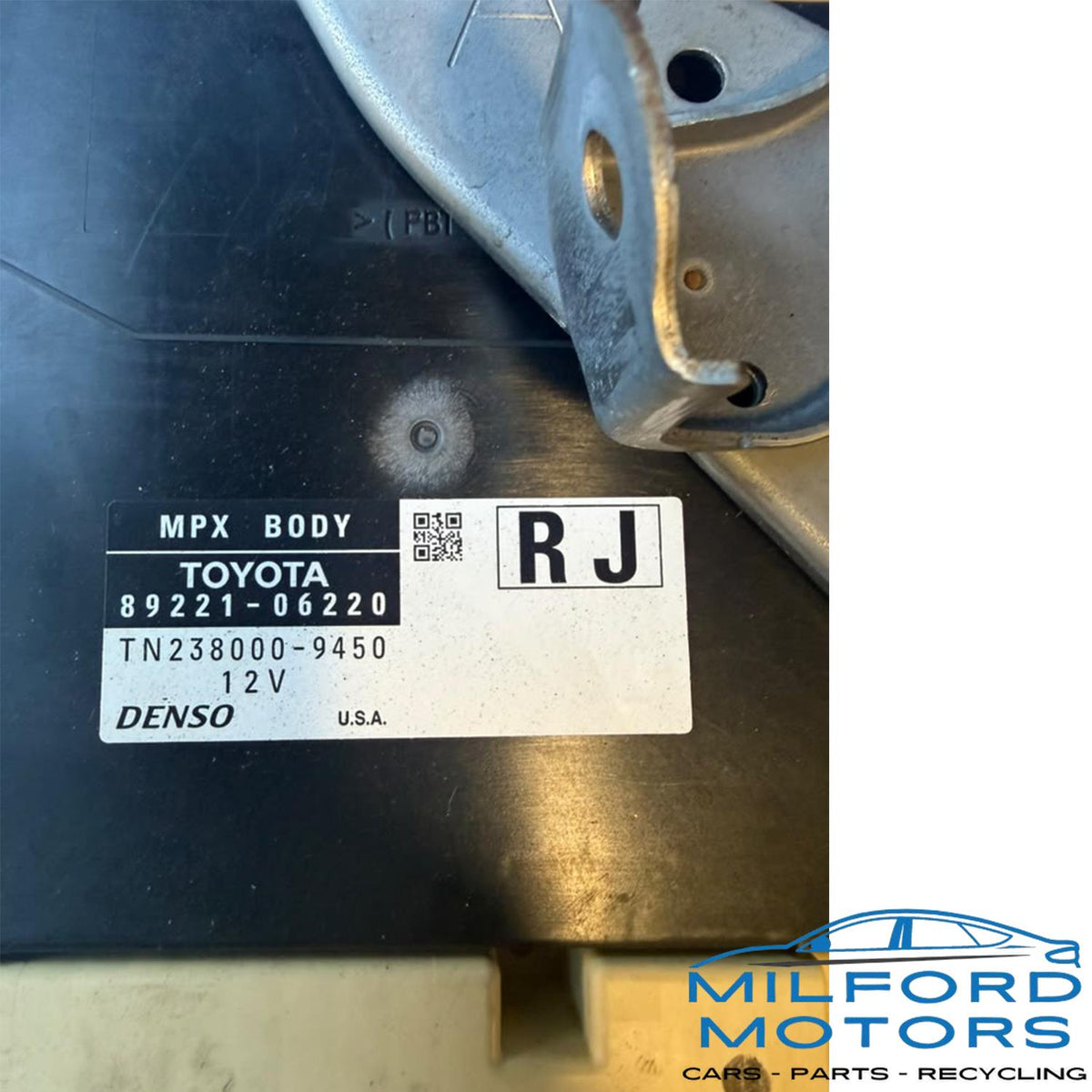 2015-2017 Toyota Camry OEM Multiplex Network LH Dash Body Control Module BCM 89221-06220
