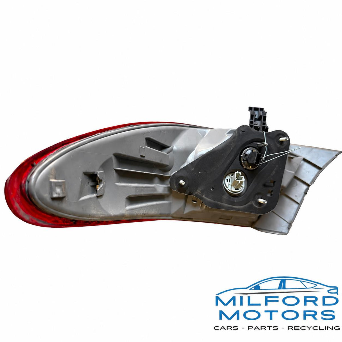 2015-2017 Toyota Camry OEM Left Driver Side Quarter Panel Tail Light Clear Lens