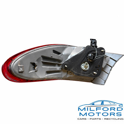 2015-2017 Toyota Camry OEM Left Driver Side Quarter Panel Tail Light Clear Lens