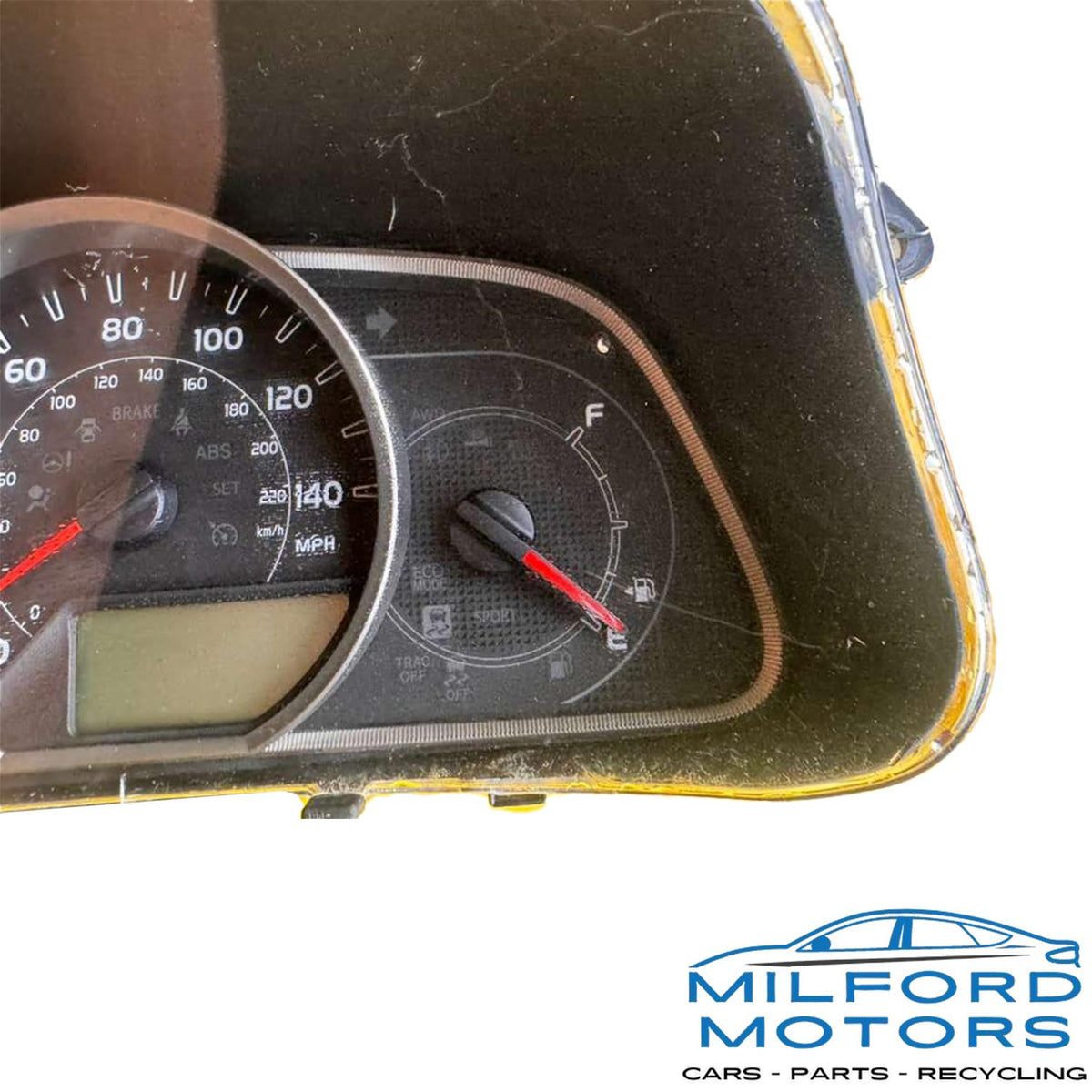 Used OEM Instrument Speedometer Head / Gauge Cluster – 2013–2015 Toyota RAV4 LE XLE – 62K Miles