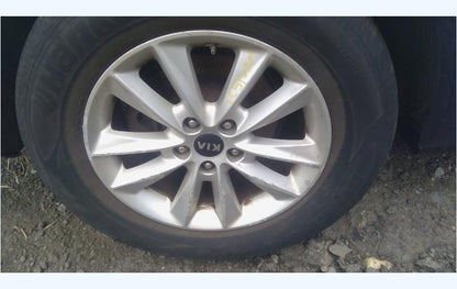 Used 2019–2020 Kia Sorento 17x7 Alloy Wheel — 5 Lug — 4-1/2" — w/TPMS — OEM 52910C5510