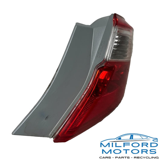 Used OEM 2012-2014 Toyota Camry Right Tail Light Quarter Panel Mounted 81550-06470