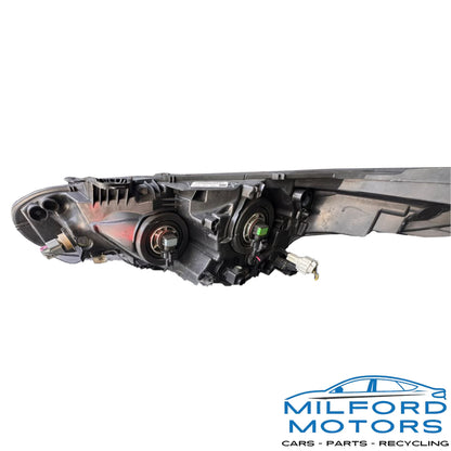 2020-2023 Nissan Sentra OEM Right Passenger Side Halogen Headlight 26010-6LB0A